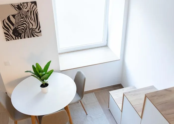 Stylishes Design-apartment Apartment
